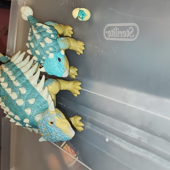 Bumpy 3 pack jurassic World dinos - Picture 1 of 2